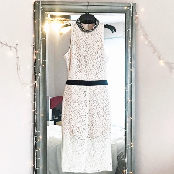 Endless Rose | Backless Lace Dress | 0113 - Picture 1 of 8